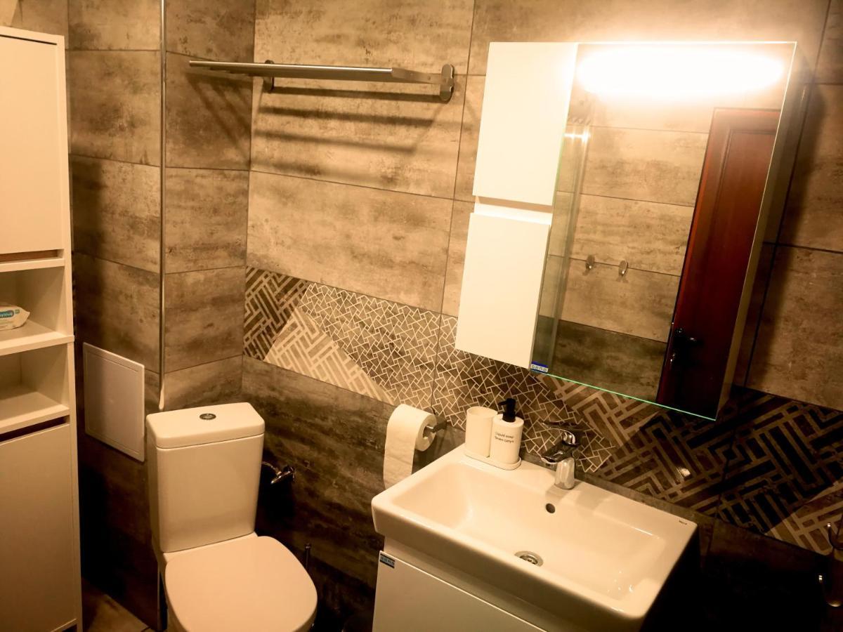 Kalina Apartment Kazanluk Bagian luar foto